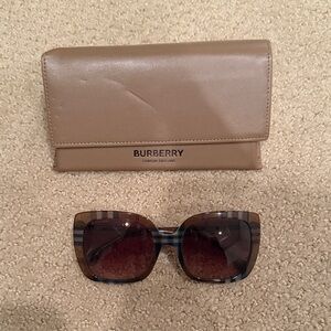 Burberry Plaid Sunglasses with Tan Case
